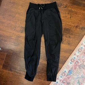 Lululemon joggers